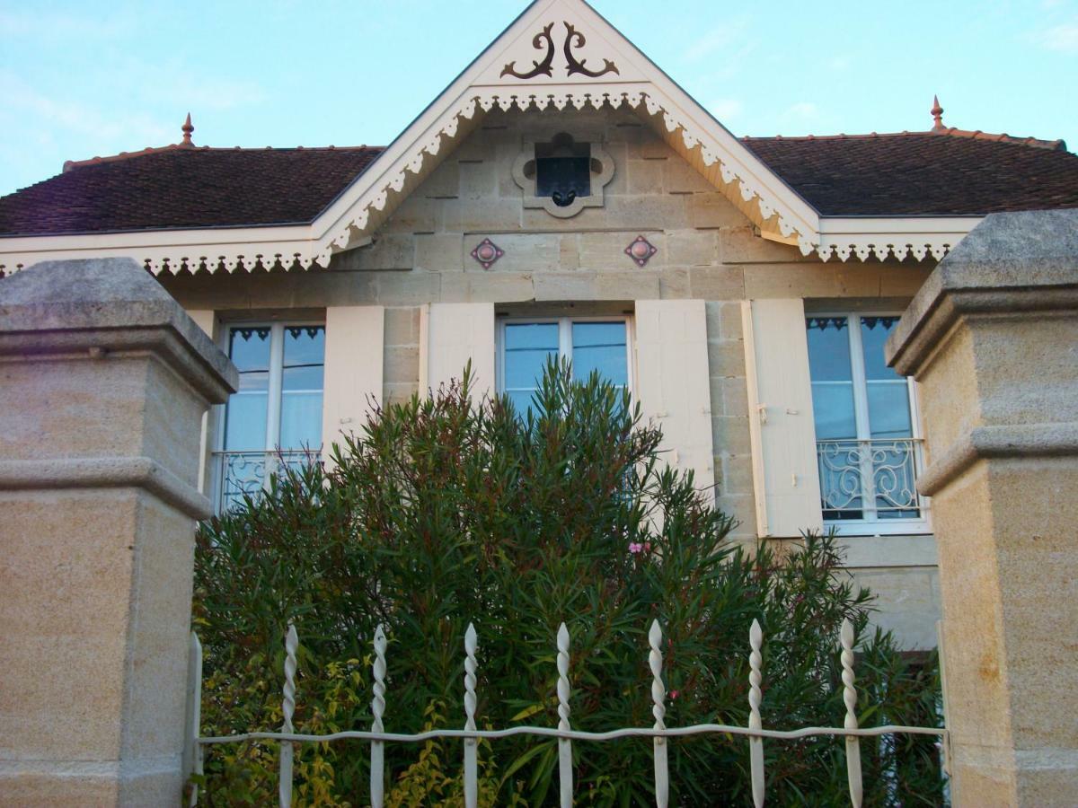 Domaine De Monein Bed and Breakfast Saint-André-de-Cubzac Buitenkant foto