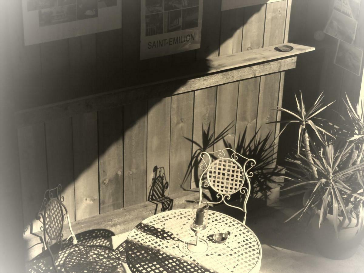 Domaine De Monein Bed and Breakfast Saint-André-de-Cubzac Buitenkant foto